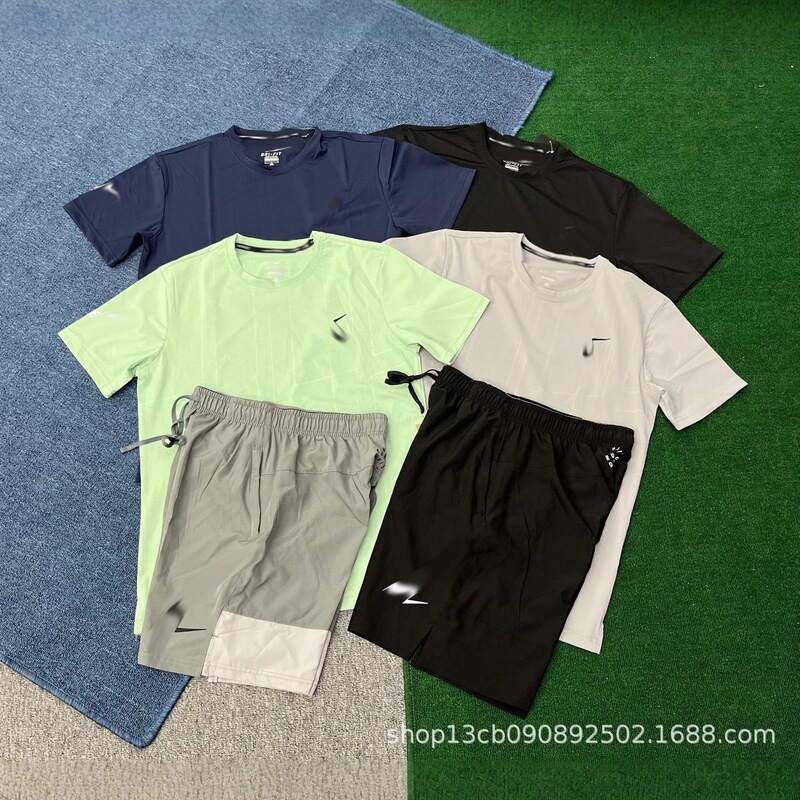 Quick-Drying Sports Suit, Short-Sleeved Shorts, Loose-Fitting Fabric, Sweat-Wicking and Quick-Drying, Suitable for Daily Sports and Fitness Quick-Drying Sports Suit, Short-Sleeved Shorts, Loose-Fitting Fabric, Sweat-Wicking and Quick-Drying, Suitable for Daily Sports and Fitness