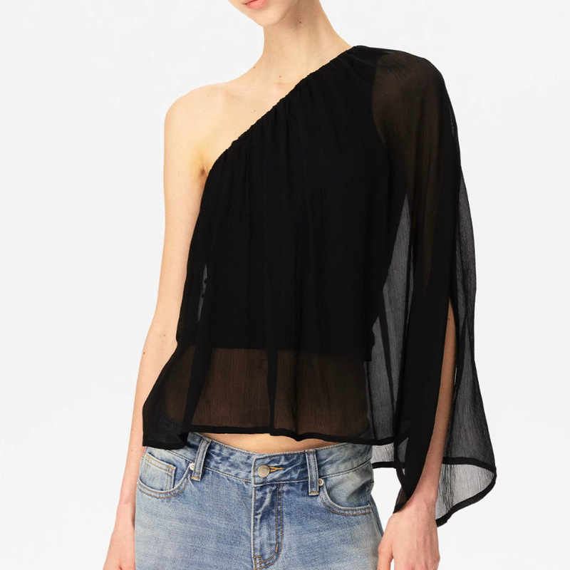 Curri Ano Cupro Fabric Loose-Fitting Asymmetrical Shoulder Design Top with Anti-Exposure Fake Two-Piece Design