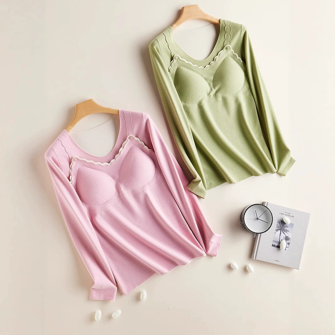 Одежда для беременных на осень: брюки, пижамы для беременных, утепленное термобелье, одежда для кормящих мам после родов, топы для беременных.