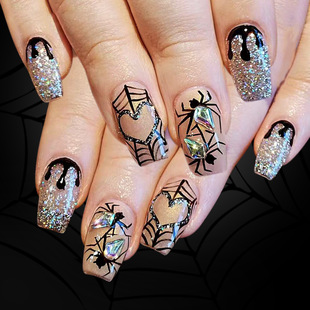 Short Shiny Square Nails 2025 New Halloween Spider Heart Spider Web Glitter Powder Glitter Diamond Wearable Nails 24 Pieces