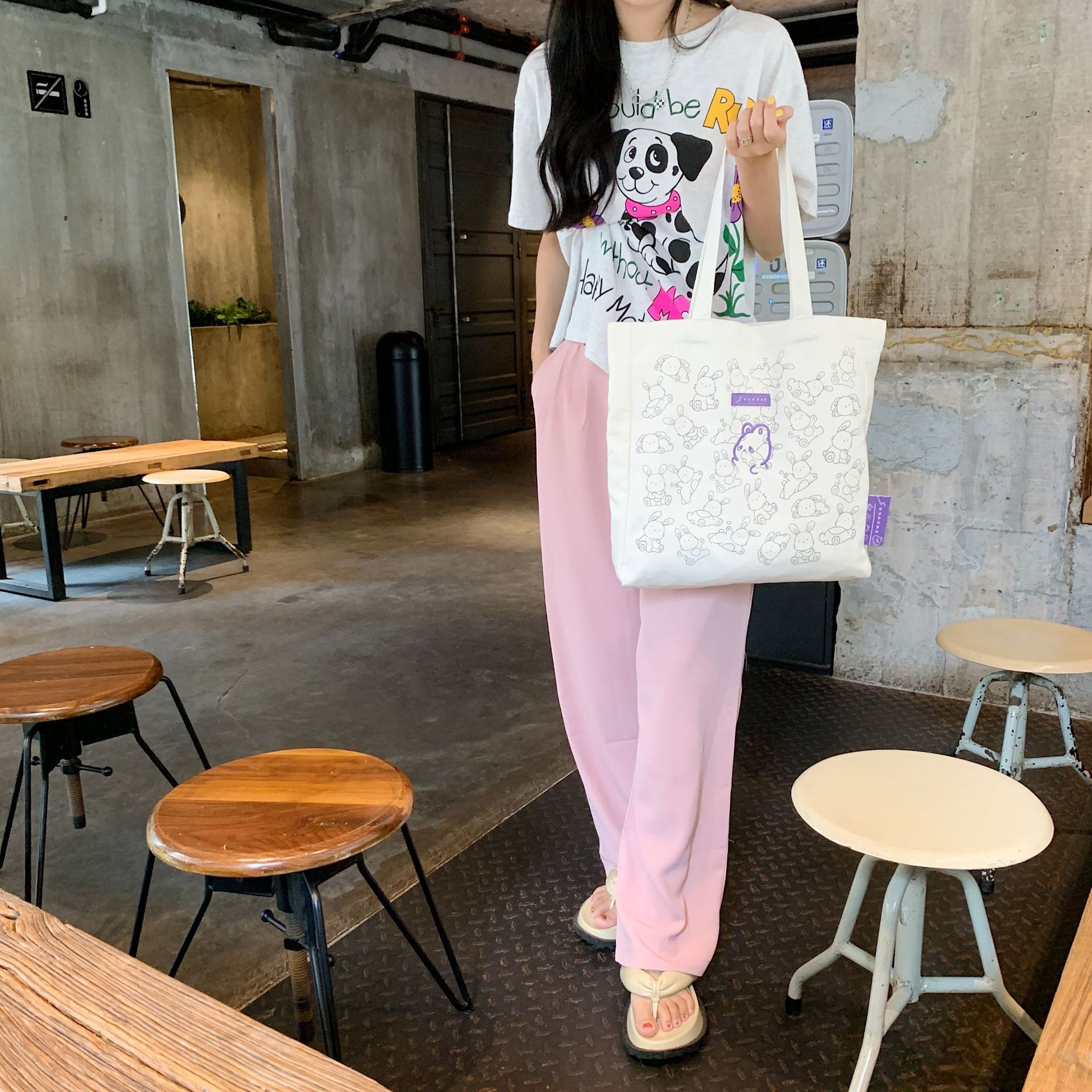 Stock 26104 Little Rabbit Canvas Bag, large-capacity single-shoulder bag for women, simple student double-shoulder handbag, durable undefined