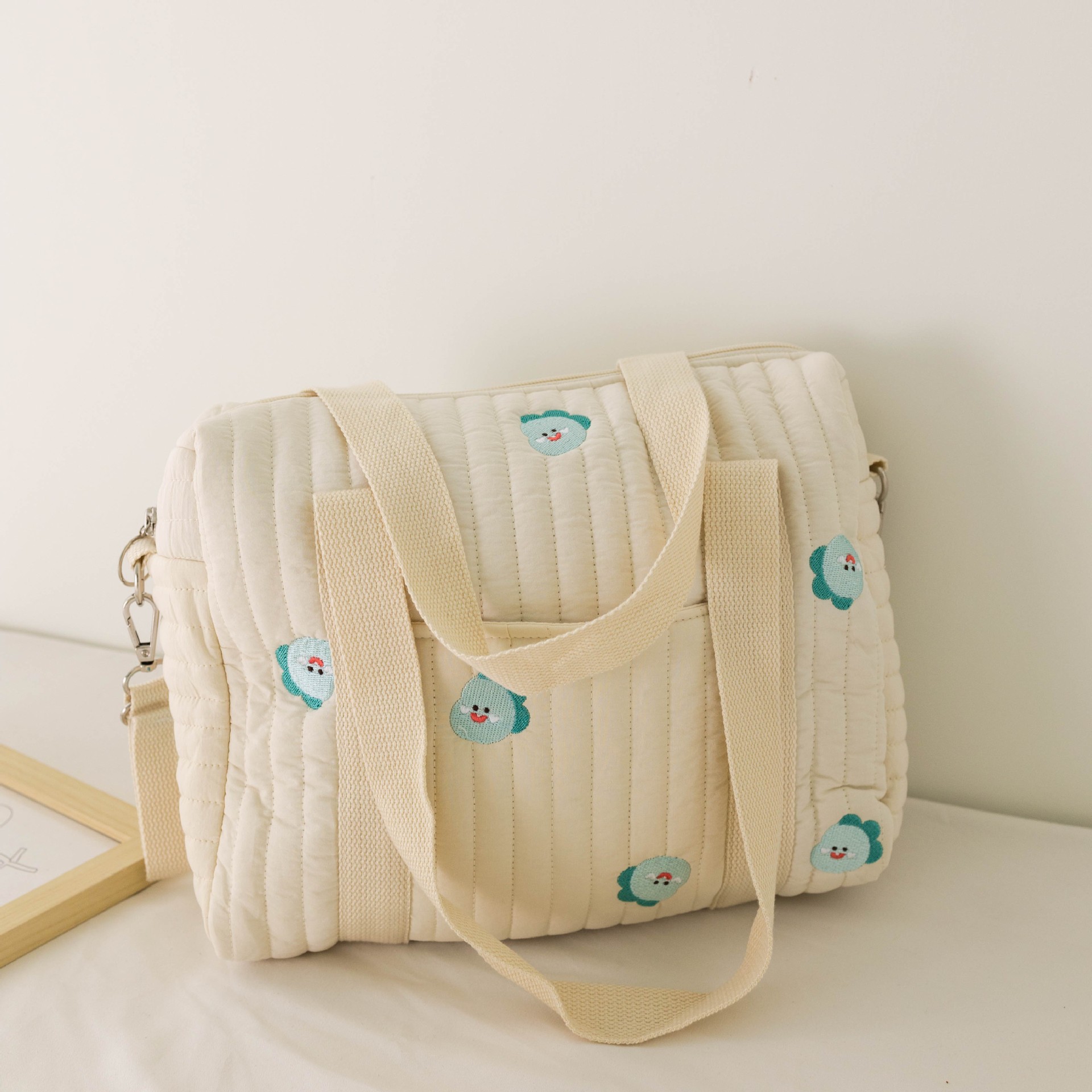 중간 배낭 포켓 공룡 머리 (32*25*12)