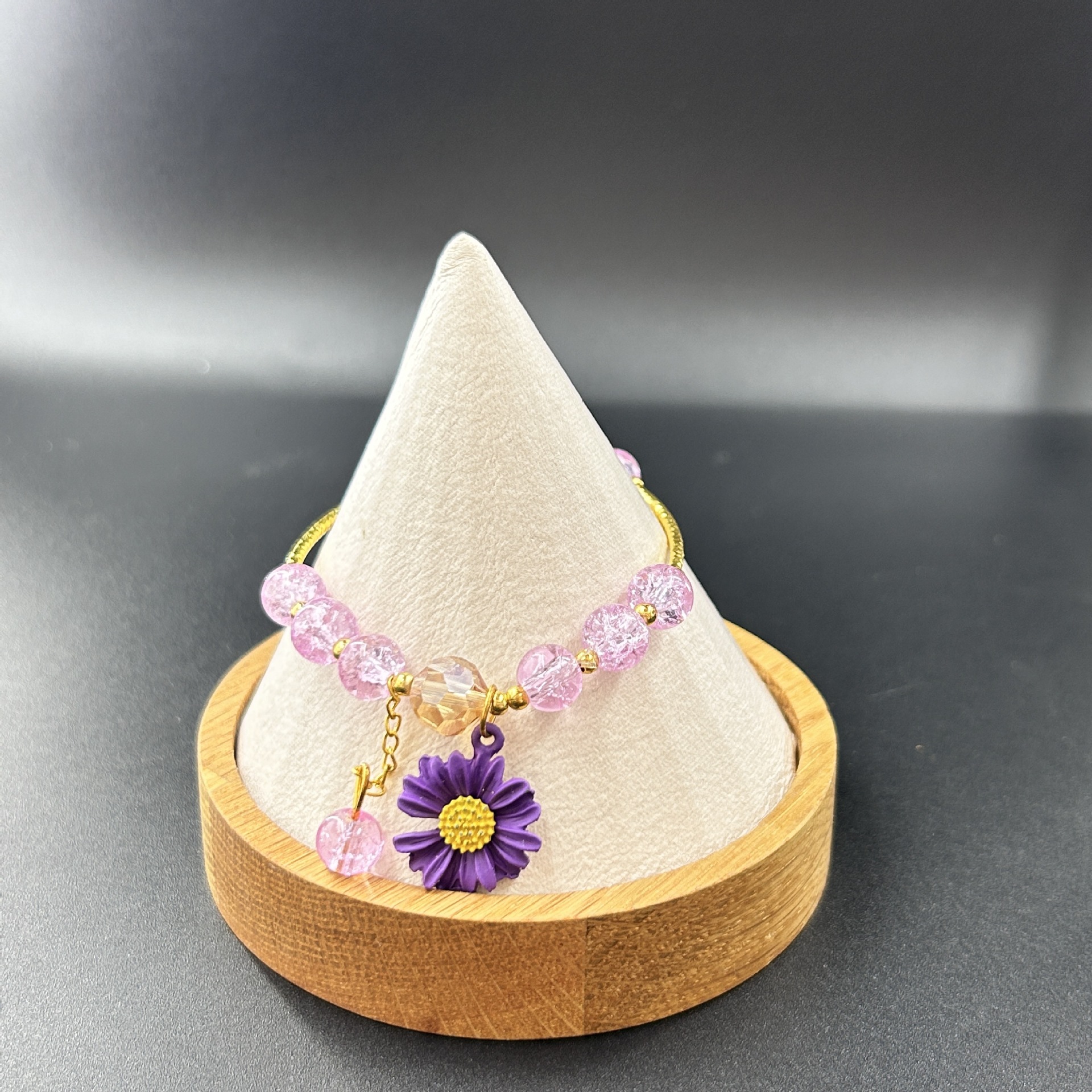 팔꿈치 데이지 퍼플