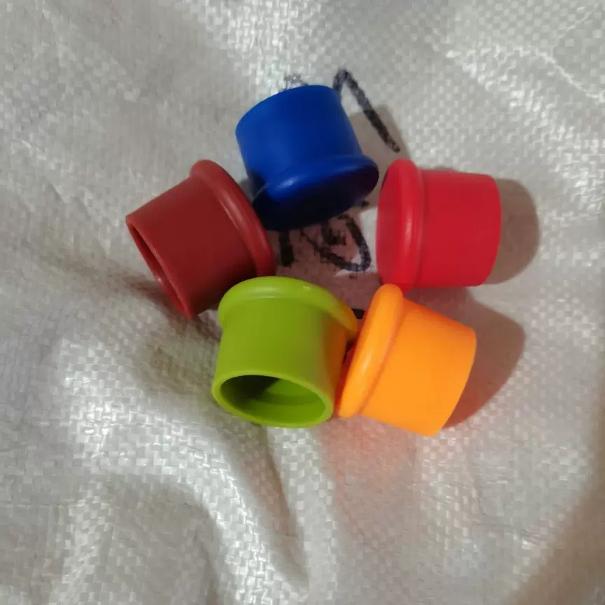 圆形保鲜瓶盖硅胶瓶塞糖果色酒瓶盖密封红酒塞防漏塞酒瓶盖酒瓶塞