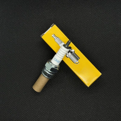 suitable for Honda Suzuki – Alışdırma şamı (Sveçalar)