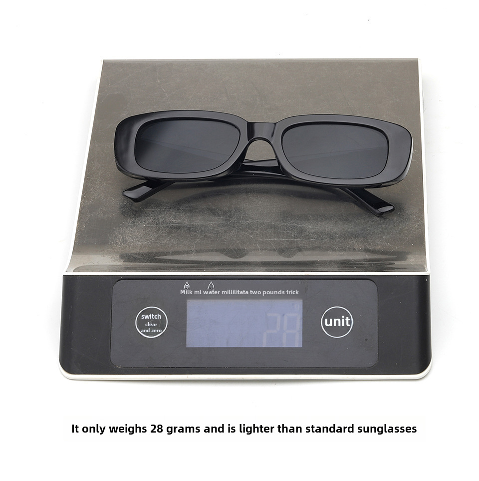 Neliönmuotoiset mustat 2024 uudet aurinkolasit miesten eurooppalaisille ja amerikkalaisille rajat ylittäville ulkomaankaupan lasit naisten retro-ultraviolettisuojatut aurinkolasit_voghion.com