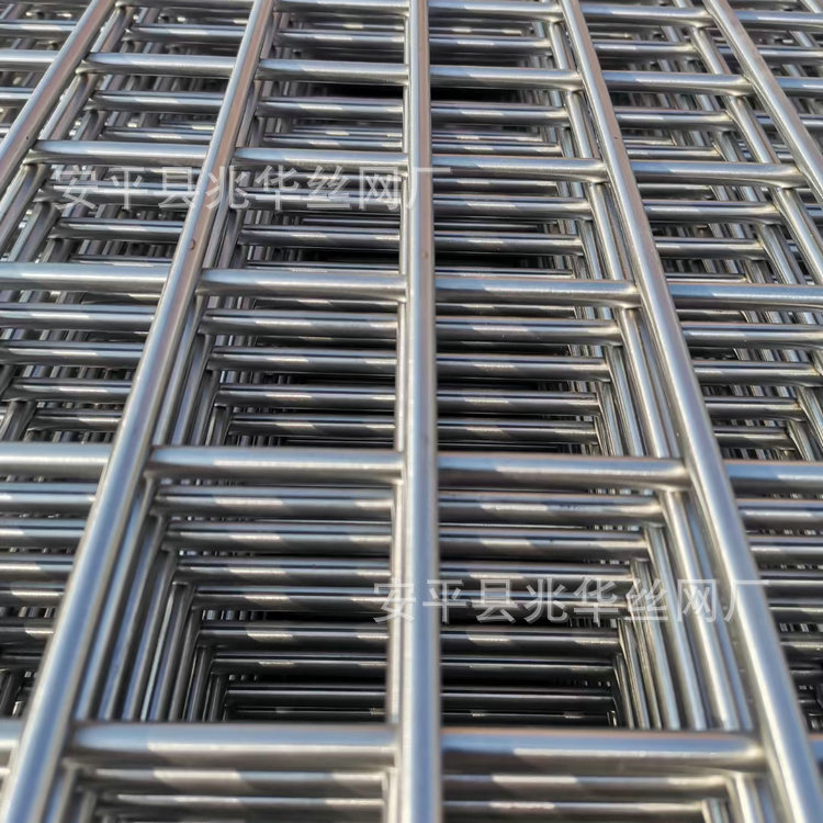 出口热镀锌防锈电焊网片 安全防护网 镀锌网片 现货地暖焊接网