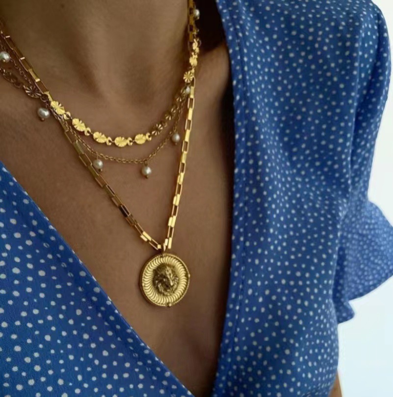 Fashion Flower Titanium Steel Plating Necklace 1 Piece