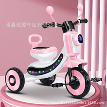 外贸新款儿童脚踏三轮车小孩童车带音乐带灯光宝宝玩具三轮车