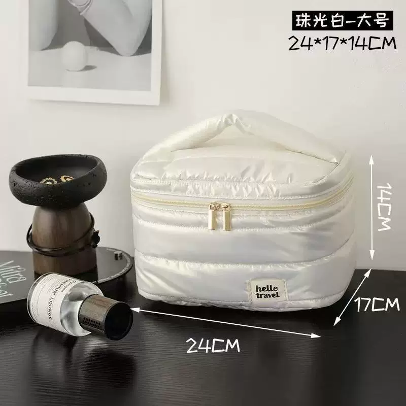 新款时尚夹棉化妆包尼龙涤纶化妆袋大容量间棉洗漱包高质感柔软收