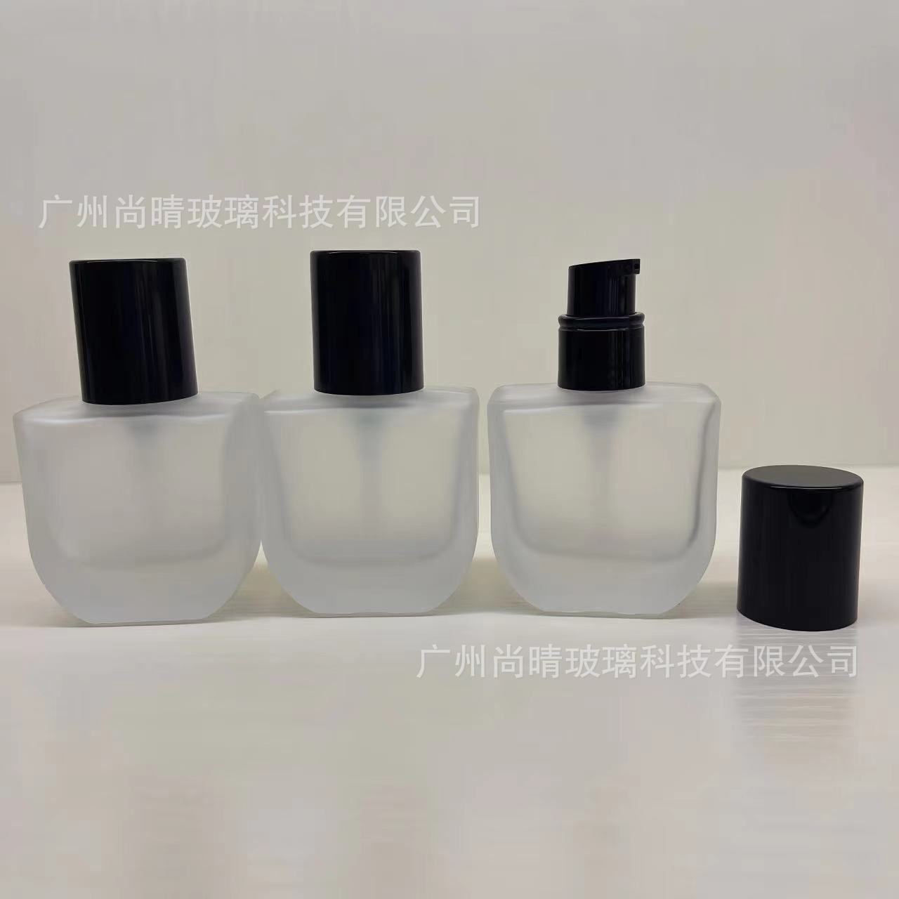 Fábrica al por mayor 150ml botella de cápsula marrón 300ml marrón botella de boca ancha botella de cápsula botella de vidrio sellado