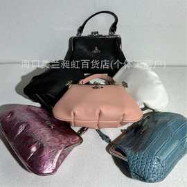 西太后2025年爆款饺子包包合集腋下包土星朋克风欧美单肩斜挎包女