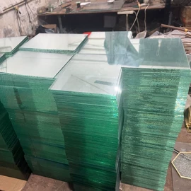 首饰箱;相框、画框;玻璃工艺品