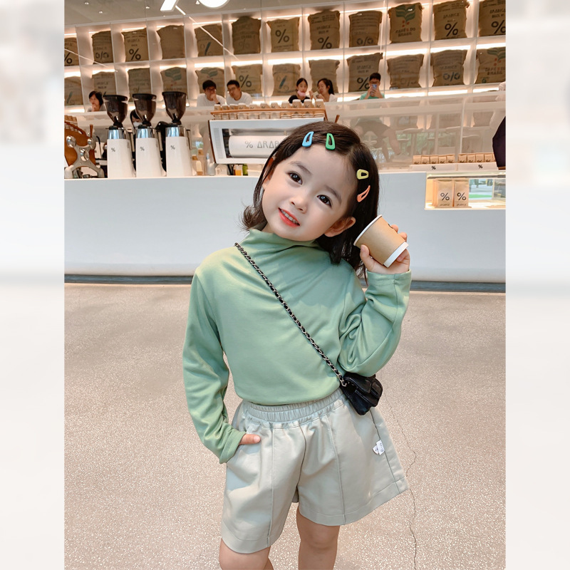 Camisa de fondo cálido con cuello medio alto para niños del sudeste asiático, niños y niñas engrosados con cuello alto y terciopelo, ropa de otoño para padres e hijos