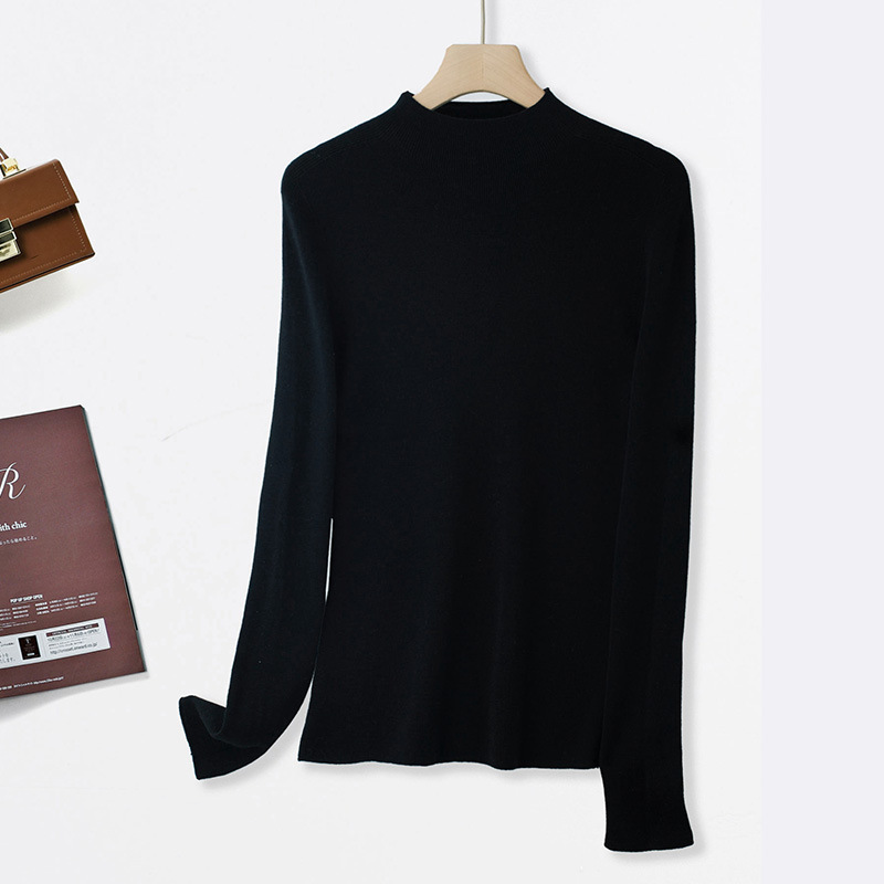 Black (half turtleneck)