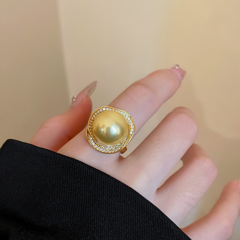 Flor de circón medieval, collar de perlas, aretes, conjunto de anillos, cadena de clavícula de todo fósforo de moda, joyería de lujo de alta gama ligera