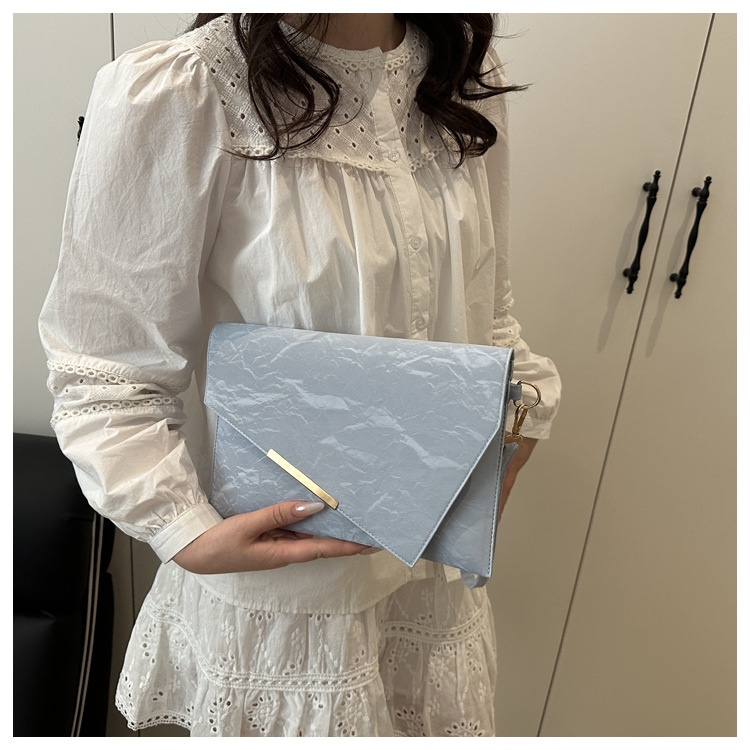 112g Weight Sewing Thread Fashion Element Magnetic Buckle Closure Type Top Handle Strap Type Envelope Bag Bags Type Office, Party Occasion Pu Leather Material Solid Color Pattern All Seasons Season Women's Gender Elegant Style Square Shape Pu Leather Solid Color Sewing Thread Square Clutches 5