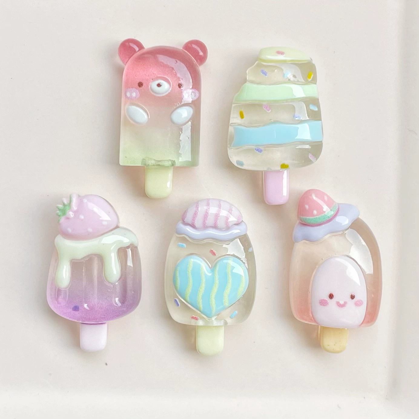 Realistic cartoon food play, cream accessory, footwear buckle, hairgrip, gradient