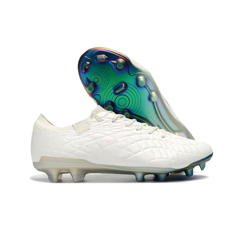 Cross-Border Wholesale Legend 10Th Generation Waterproof Fg Short Spike Men's Sports Training 2024 New Model Football Shoes Waterproof Test