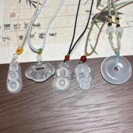 天然高冰佛公玛瑙双貔貅扣复古祥云锁吊坠平安扣玉髓小马钱袋吊坠