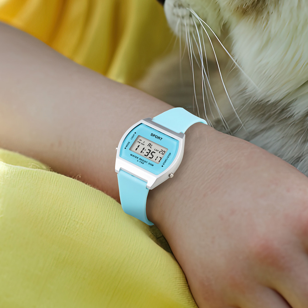 Nueva tendencia juvenil estudiantes al aire libre reloj electrónico alarma multifuncional reloj electrónico de luz nocturna