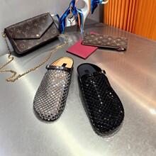 �W��վGŮЬ26���ĕr��ܛţƤƴ�W�C荈A�^���m͸��ƽ�װ��^��Ь