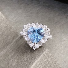 18K金海蓝宝爱心钻戒女欧美奢华气质蓝宝石大克拉戒指吸睛显白