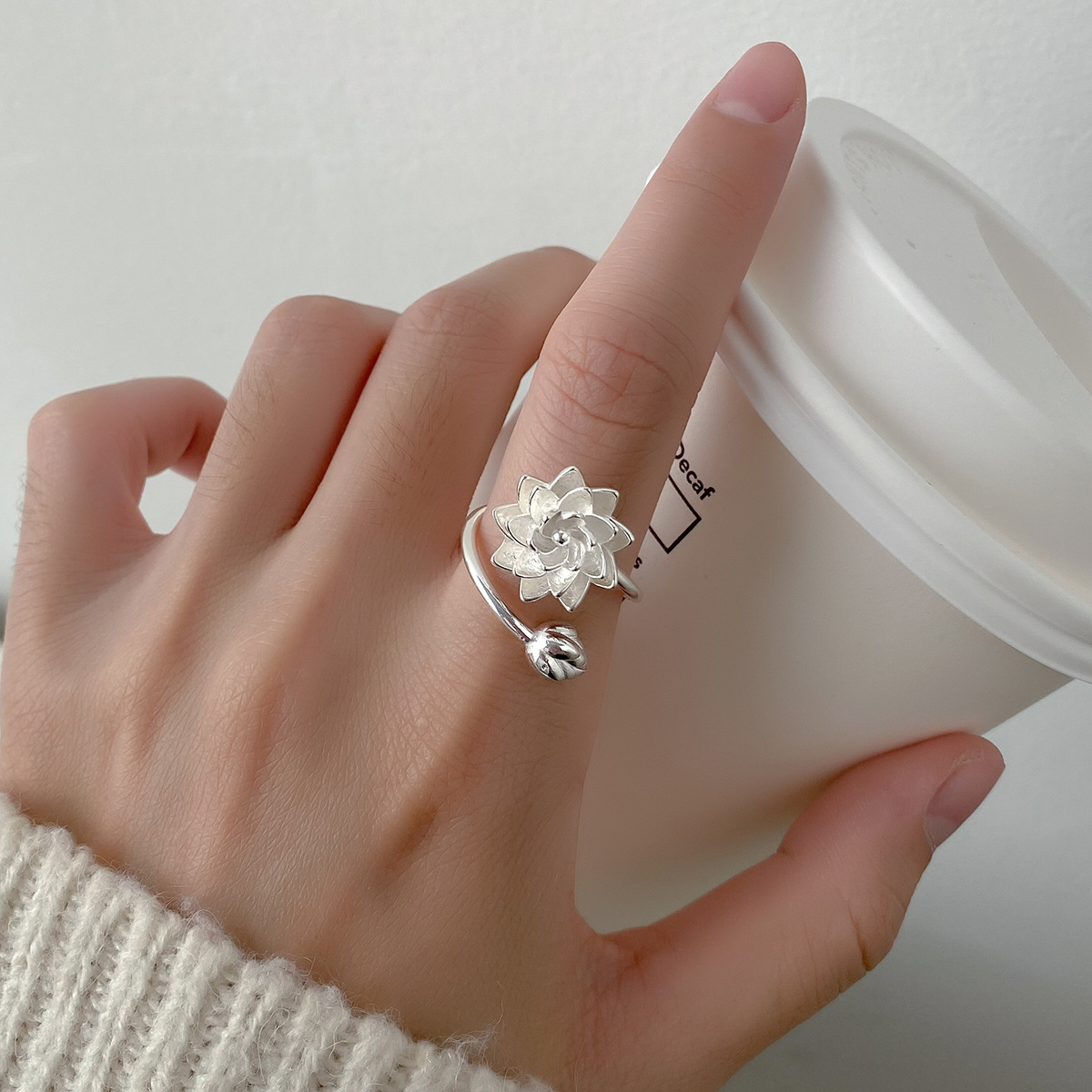 02253 New style plain silver Chinese style pure white lotus adjustable open ring elegant women's index finger ring