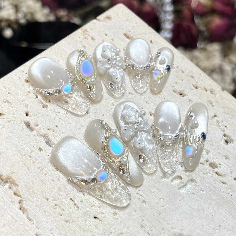【雪城秘境】纯手工穿戴甲蓝眼泪雪莲花美甲贴重工轻奢猫眼穿戴甲|undefined