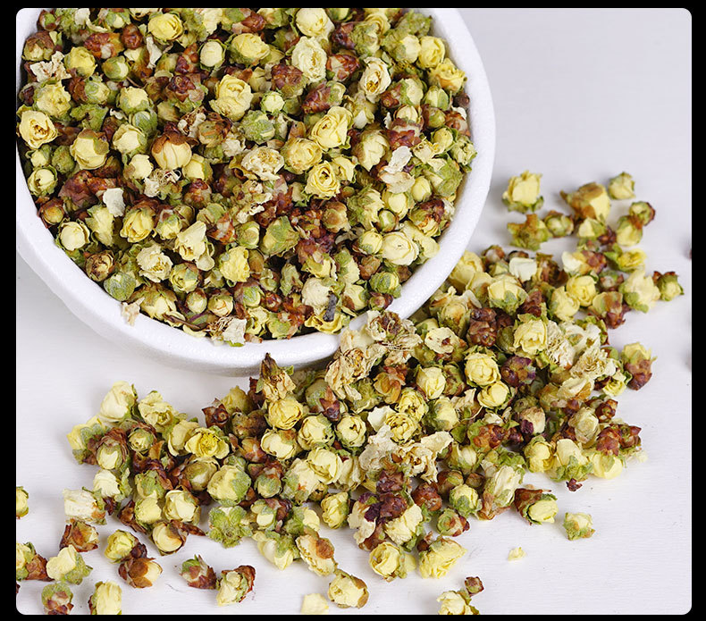 Lü E Mei Dried Flower (Prunus mume) — White Mume Blossom Herbal Tea for Brewing in use