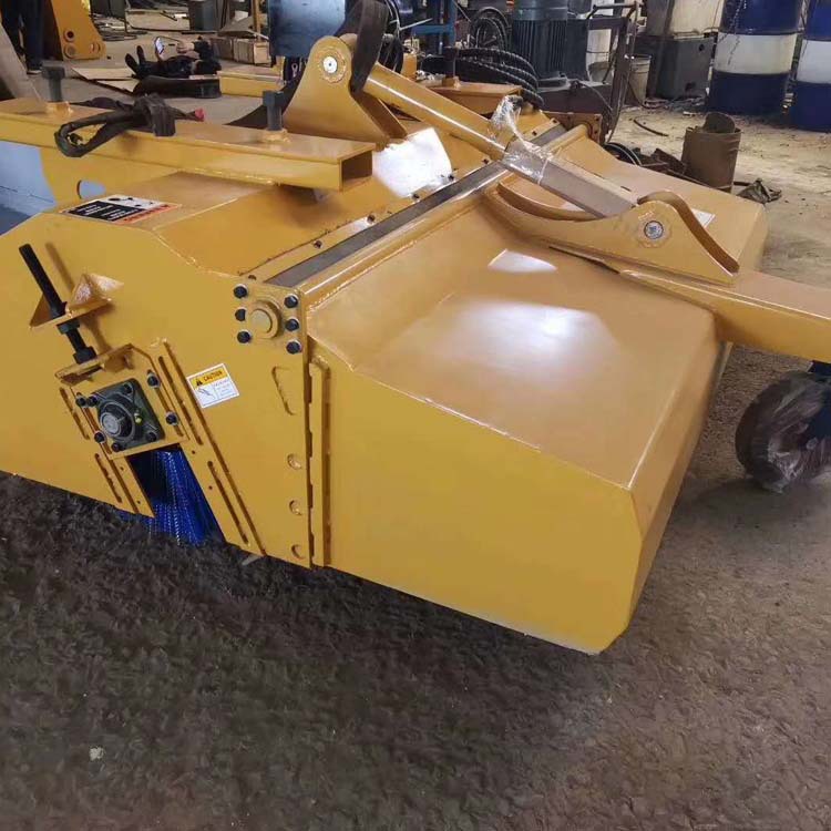 叉车改封闭扫地车环卫设备用于公路搅拌站水泥厂路面清扫