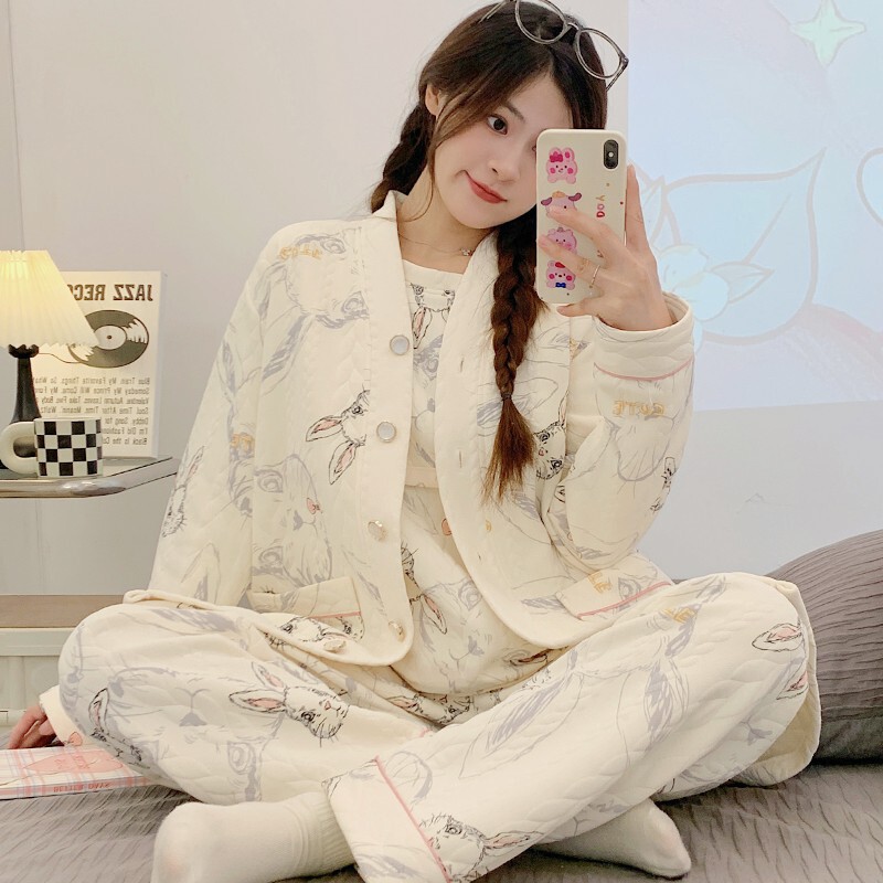 Spring and Autumn Moon Clothing November Air Cotton Three-Piece Set Postpartum Lactation Pregnant Women Pajamas Winter Feeding Hospital Clothing Spring and Autumn Moon Clothing November Air Cotton Three-Piece Set Postpartum Lactation Pregnant Women Pajamas Winter Feeding Hospital Clothing