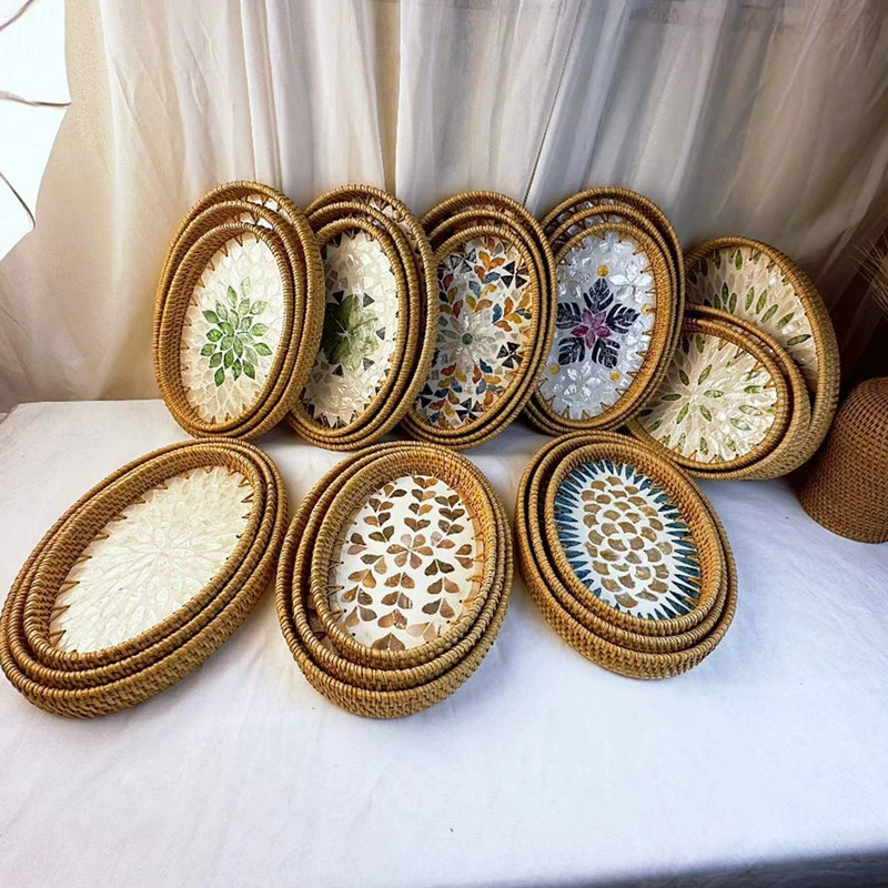 Цветная ракушка из ротанга для домашнего хранения