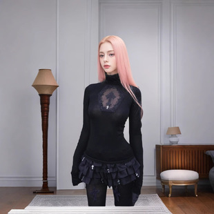Cross-border 2024 New Dark Cross Hollow-out Design Long-sleeved Base Shirt with High Collar and Fashionable Top