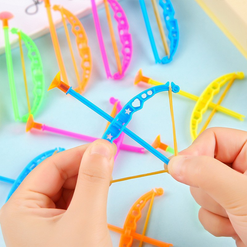 Mini Bow and Arrow Promotional Small Gifts Plastic Bow and Arrow Simulation Shooting Bow and Arrow Hot Selling Educational Small Gifts Toys for Children