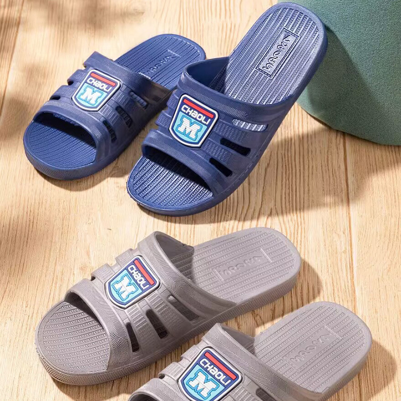 fashionable summer slippers to go out