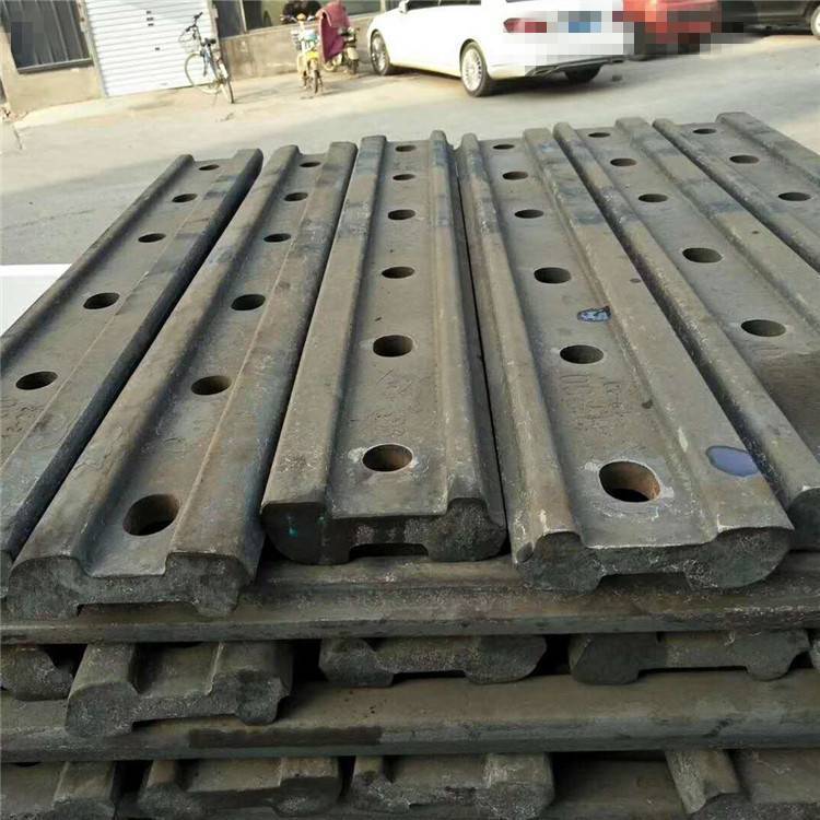 铸造铁路道轨用六孔重型 道夹板 安装方便铁路器材锻造压板矿用