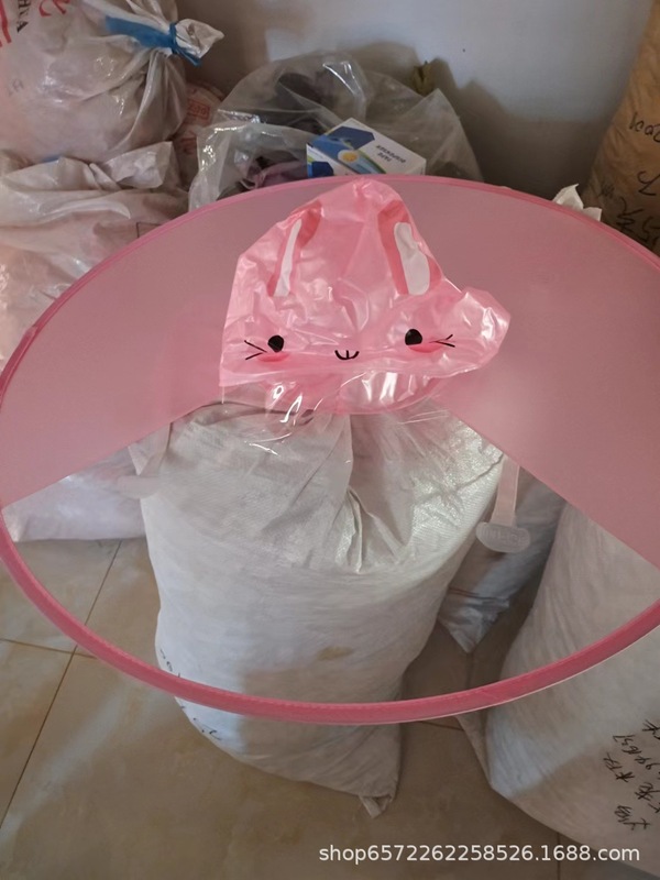 空飛ぶ円盤の雨の帽子の子供の折り畳みの軽やかな小さい黄色のアヒルの頭式のレインコートのかわいい男女の子供の漫画のマントのレインコート|undefined