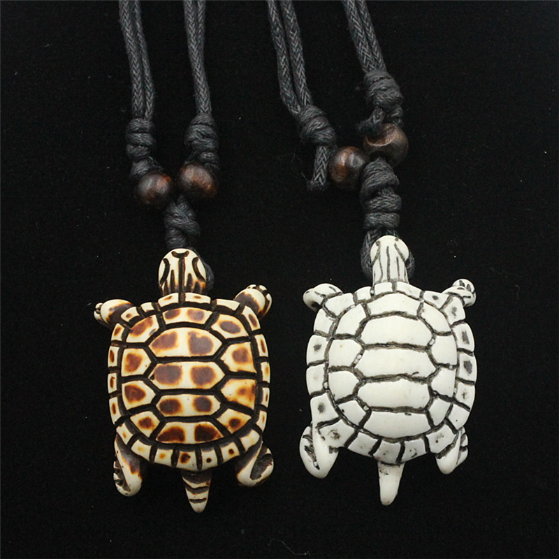 Resin turtle necklace pendant foreign trade hot selling imitation bone jewelry vintage turtle necklace sweater chain wholesale