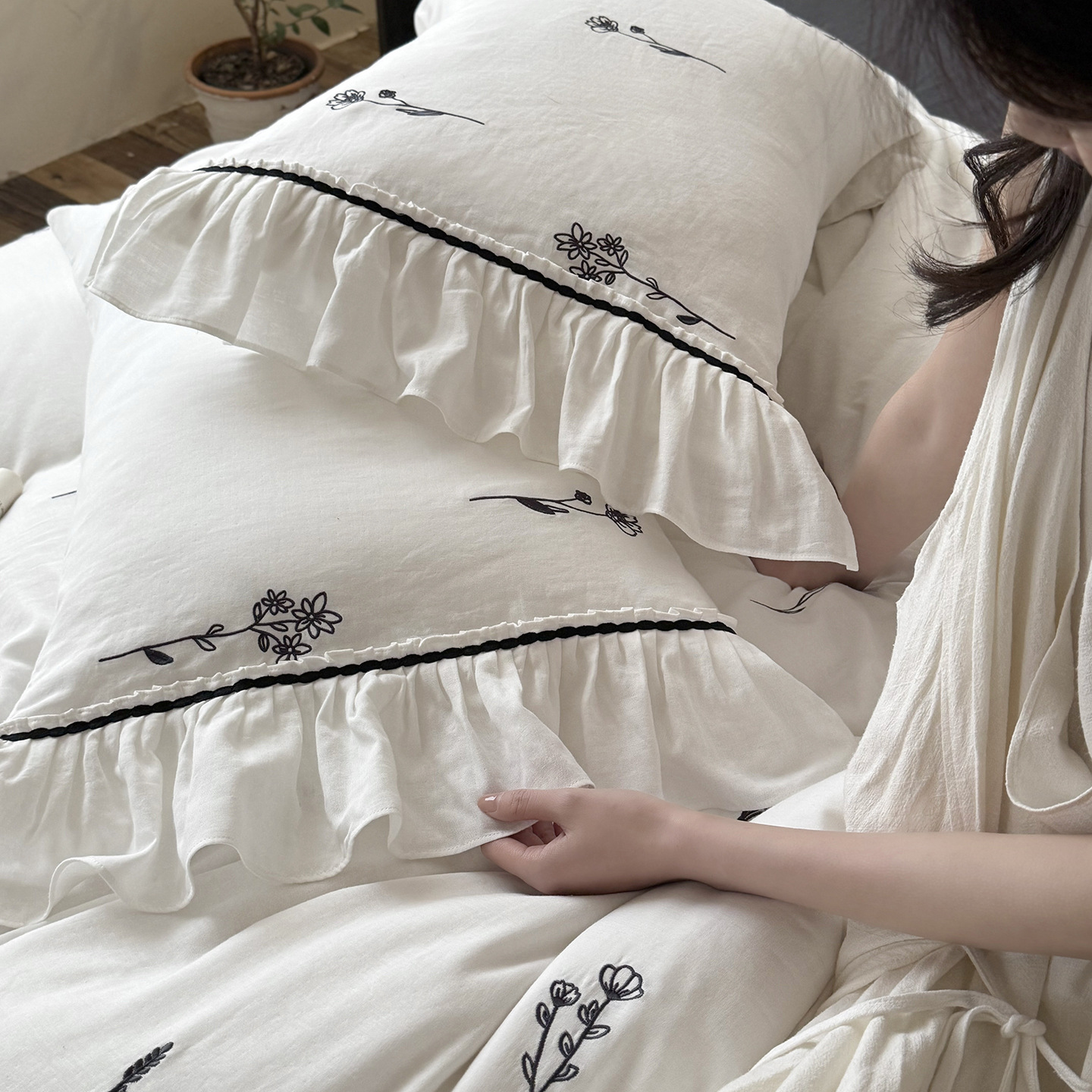 supple! Soft And Breathable Crinkled Gauze Four-piece Set, Pure Cotton, Double-layer Gauze, French Lace, Girly Bedding_voghion.com