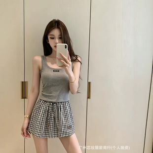 ��Ʒ�|~MIU���_ԭ2026�¿��nϵ�ٴ��ɫ�͹Ÿ�y��ȹ+��ɫ����
