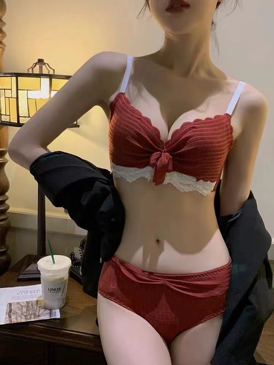5815 rojo nacimiento año chica exquisita correa de encaje moda sexy chica sujetador ropa interior traje de mujer