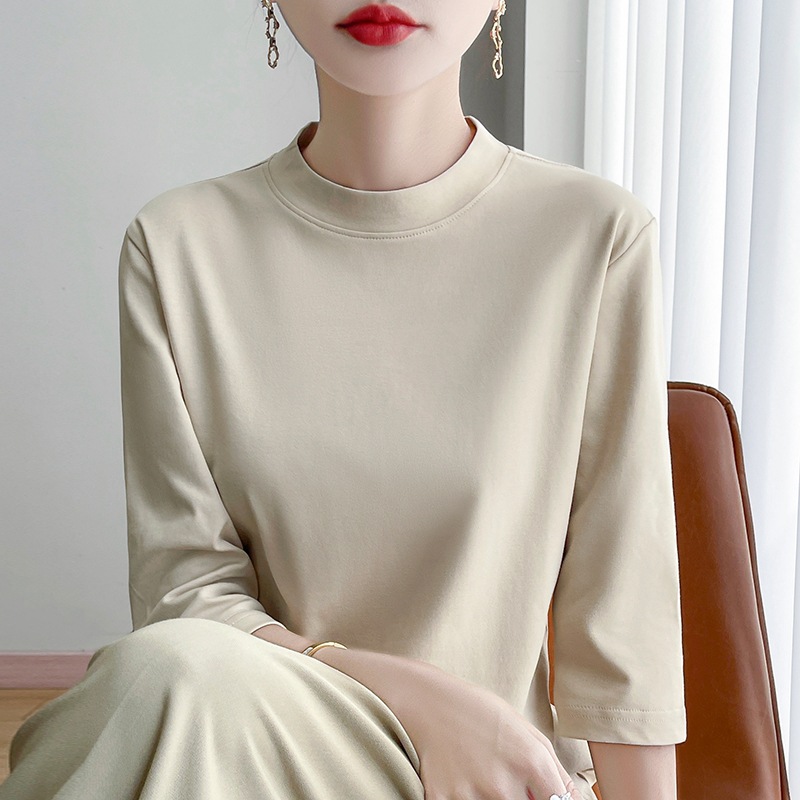하프 터틀넥 라이트카키