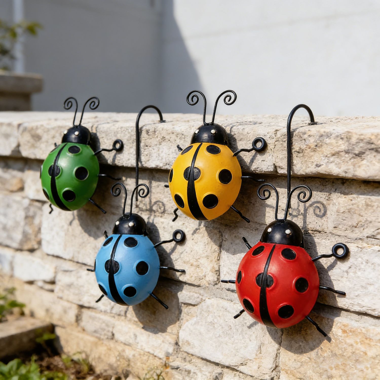 Three-dimensional Iron Ladybug Wall Art Hanging Decoration_voghion.com