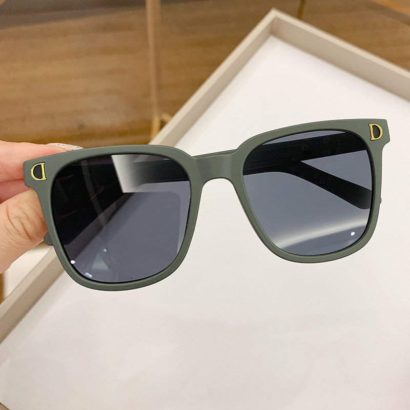 New D-style children's sunglasses, Korean street style, square frame, black, fashionable for girls and boys, UV protection child glasses