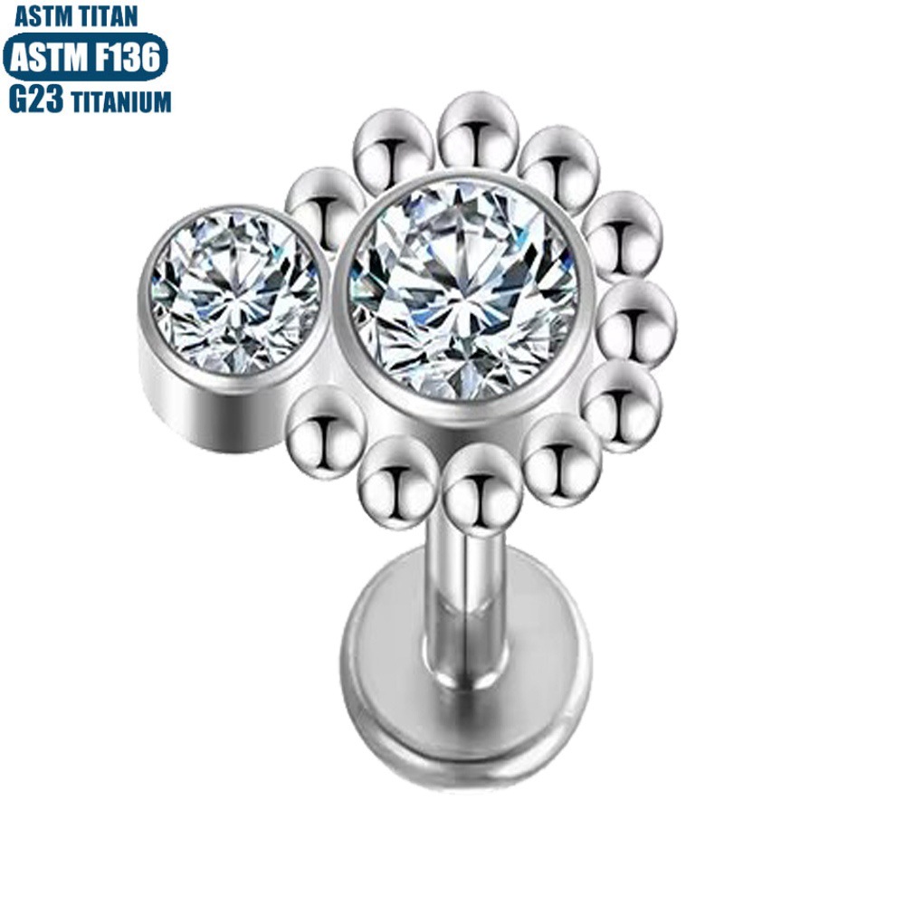 16G labret stud size and finish detail