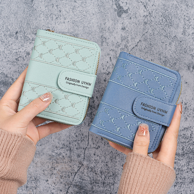 2024新款女士钱包 短款拉链大容量零钱包 百搭爱心彩色手拿包卡包