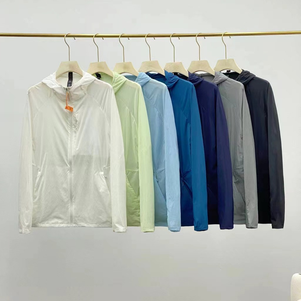 Lulu Alternative Lightweight, Quick-Drying, Breathable, Water-Resistant Men's Outdoor Sports Fitted Stand-Up Collar Suncoat Jacket