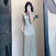 French Green Slanted Shoulder High-End Dress for Women in Summer, Beautiful Seaside Vacation Mesh Splicing Waist-Length Skirt