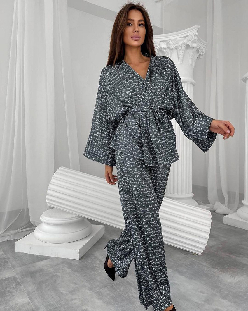 322g Weight Long Sleeve Sleeve Length Pajamas Lingerie Type Polyester Fabric Type Regular Top Length Pants Sets Sets Type 2 Pieces Set Quantity Home, Outdoor, Daily Occasion V Neck Neckline Breathable Function Regular Fit Fit Type Printing Pattern Winter, Summer, Spring Season Women's Gender Vintage Style Style Home Outdoor Daily Women's Vintage Style Printing Polyester Pants Sets Pajama Sets 19